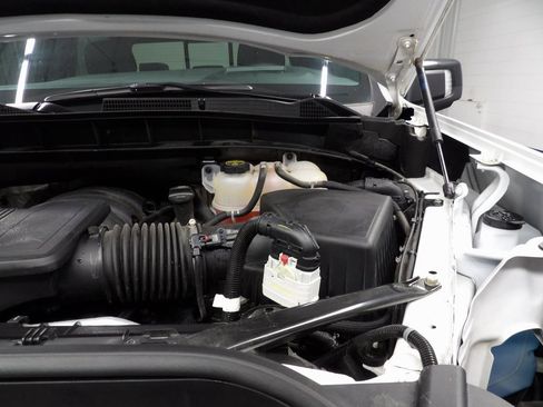 Used 2025 GMC Sierra 1500 AT4 w/ Technology Package image 27