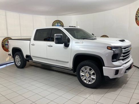 Used 2024 Chevrolet Silverado 3500 High Country w/ High Country Premium Package AWD/4WD image 22