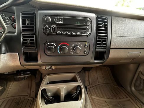 Used 2004 Dodge Dakota SLT w/ PWR Convenience Group RWD image 28