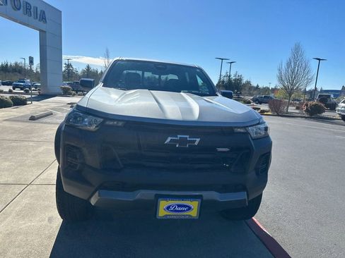 Used 2023 Chevrolet Colorado Trail Boss w/ Technology Package image 7