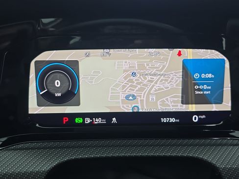 Certified 2024 Volkswagen Golf R AWD/4WD image 18