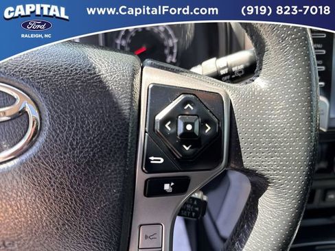 Used 2020 Toyota 4Runner SR5 Premium w/ Moonroof Package RWD image 24