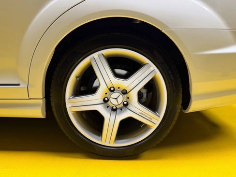 Used 2008 Mercedes-Benz S 550 image 11