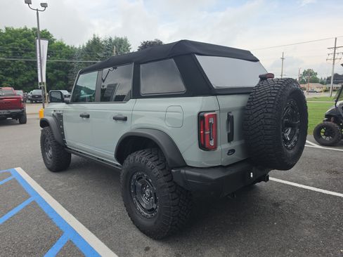 Used 2023 Ford Bronco Everglades AWD/4WD image 5