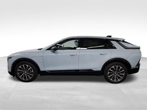 New 2025 Cadillac Lyriq Sport AWD/4WD image 10