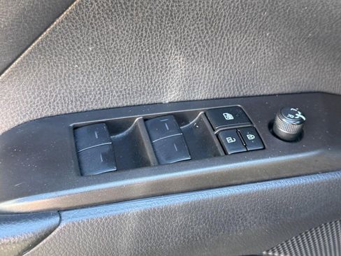 Certified 2023 Toyota Camry SE image 21