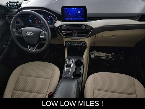 Used 2022 Ford Escape SE w/ Cold Weather Package FWD image 34