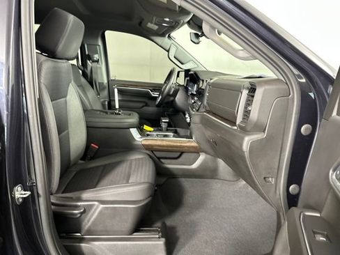 Used 2022 GMC Sierra 1500 Elevation image 28