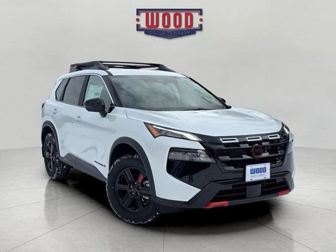 New 2026 Nissan Rogue SV image 1