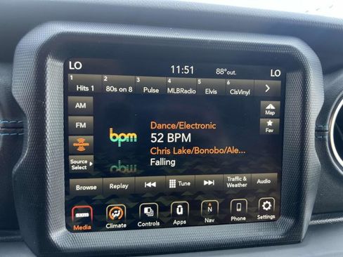 Certified 2022 Jeep Wrangler Unlimited Rubicon 4xe image 23