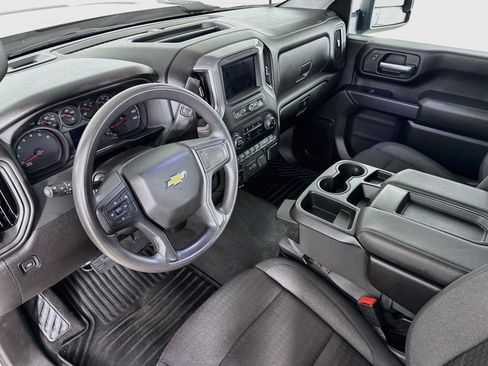 Used 2024 Chevrolet Silverado 2500 Custom w/ Custom Value Package AWD/4WD image 14