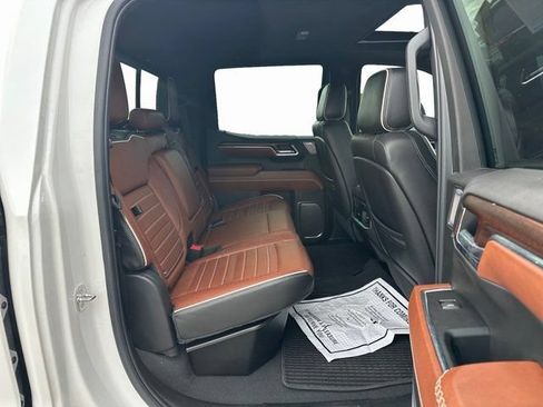 Used 2024 GMC Sierra 1500 Denali Ultimate AWD/4WD image 19