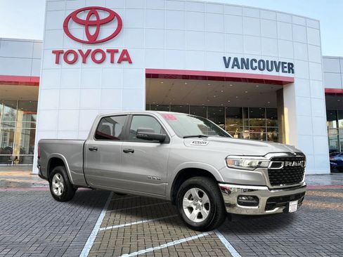 Used 2025 RAM 1500 Big Horn AWD/4WD image 1