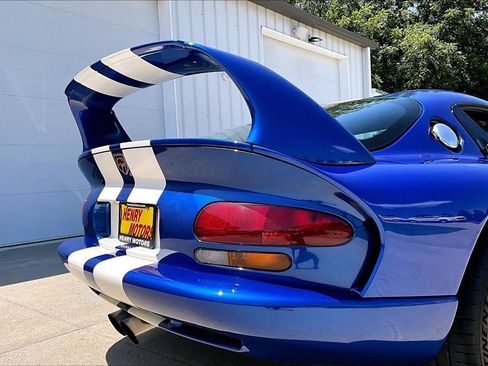 Used 1996 Dodge Viper GTS RWD image 39
