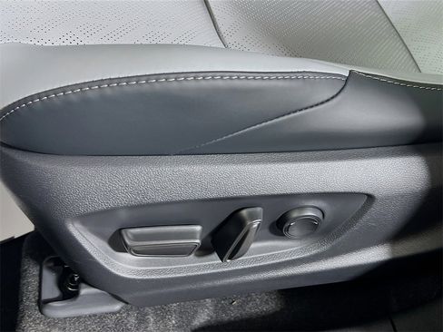 New 2026 Subaru Solterra Premium image 15