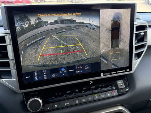 Used 2023 Toyota Tundra Limited image 29