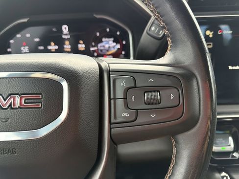 Used 2024 GMC Sierra 2500 AT4 w/ AT4 Premium Plus Package image 25