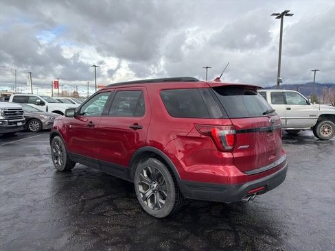 Used 2018 Ford Explorer Sport w/ Equipment Group 401A image 17