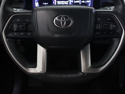 Used 2025 Toyota 4Runner TRD Off-Road Premium w/ Tow Technology Package AWD/4WD image 25