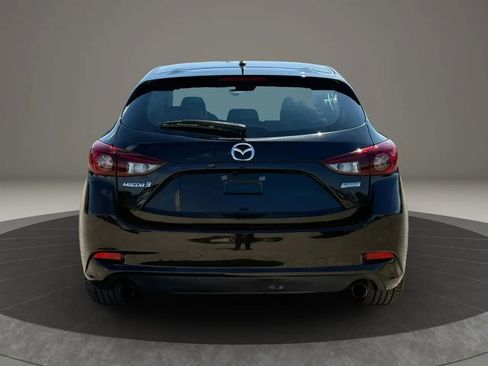 Used 2018 MAZDA MAZDA3 Touring FWD image 7