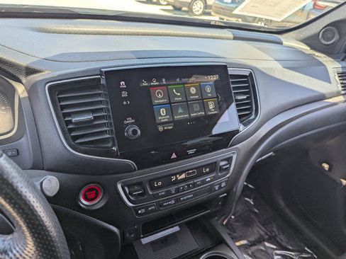 Certified 2023 Honda Passport TrailSport image 23