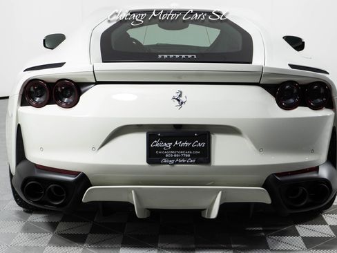 Used 2019 Ferrari 812 Superfast RWD image 15