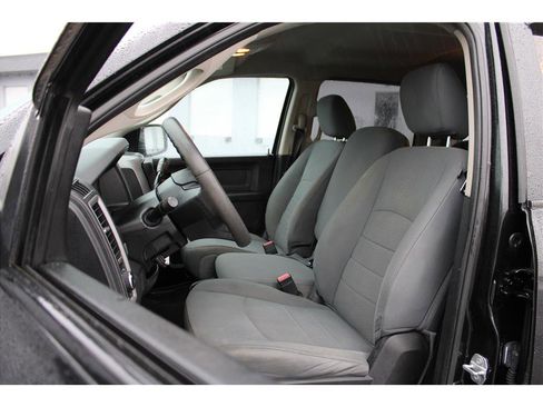 Used 2018 RAM 1500 Express w/ Wheel & Sound Group image 8