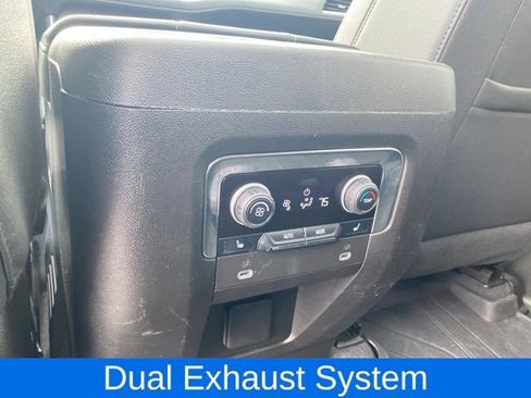 Certified 2023 Chevrolet Suburban Premier AWD/4WD image 21