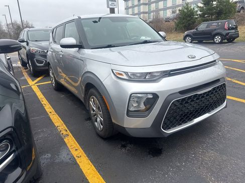 Used 2020 Kia Soul LX FWD image 7