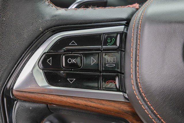 Used 2022 Jeep Grand Cherokee Summit w/ Adv Protech Group IV AWD/4WD image 32