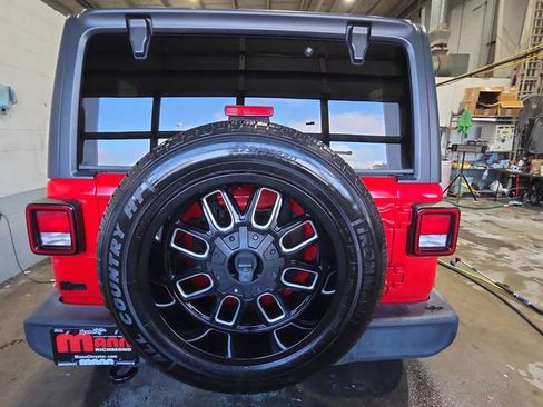 Used 2020 Jeep Wrangler Unlimited Sport S image 4