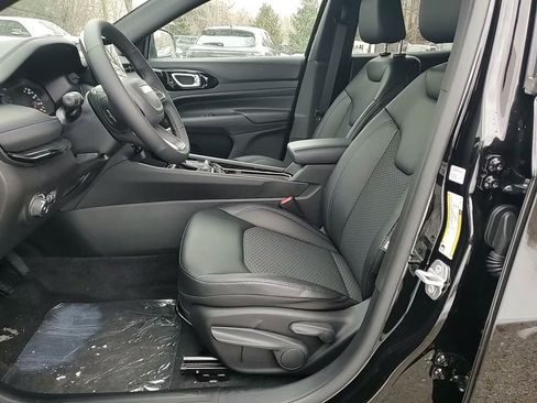 New 2026 Jeep Compass Latitude image 24