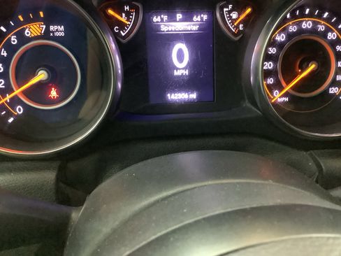 Used 2019 Jeep Wrangler Unlimited Sport S AWD/4WD image 18
