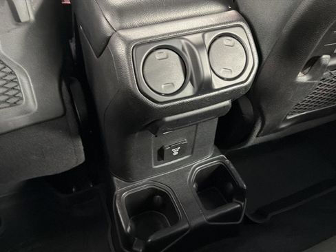 Used 2019 Jeep Wrangler Rubicon AWD/4WD image 26