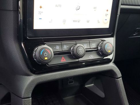 New 2025 Ford Ranger XLT w/ Equipment Group 301A High image 23