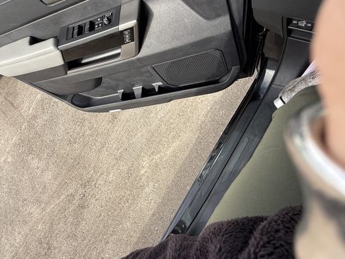 Used 2023 Toyota Tundra Limited image 35