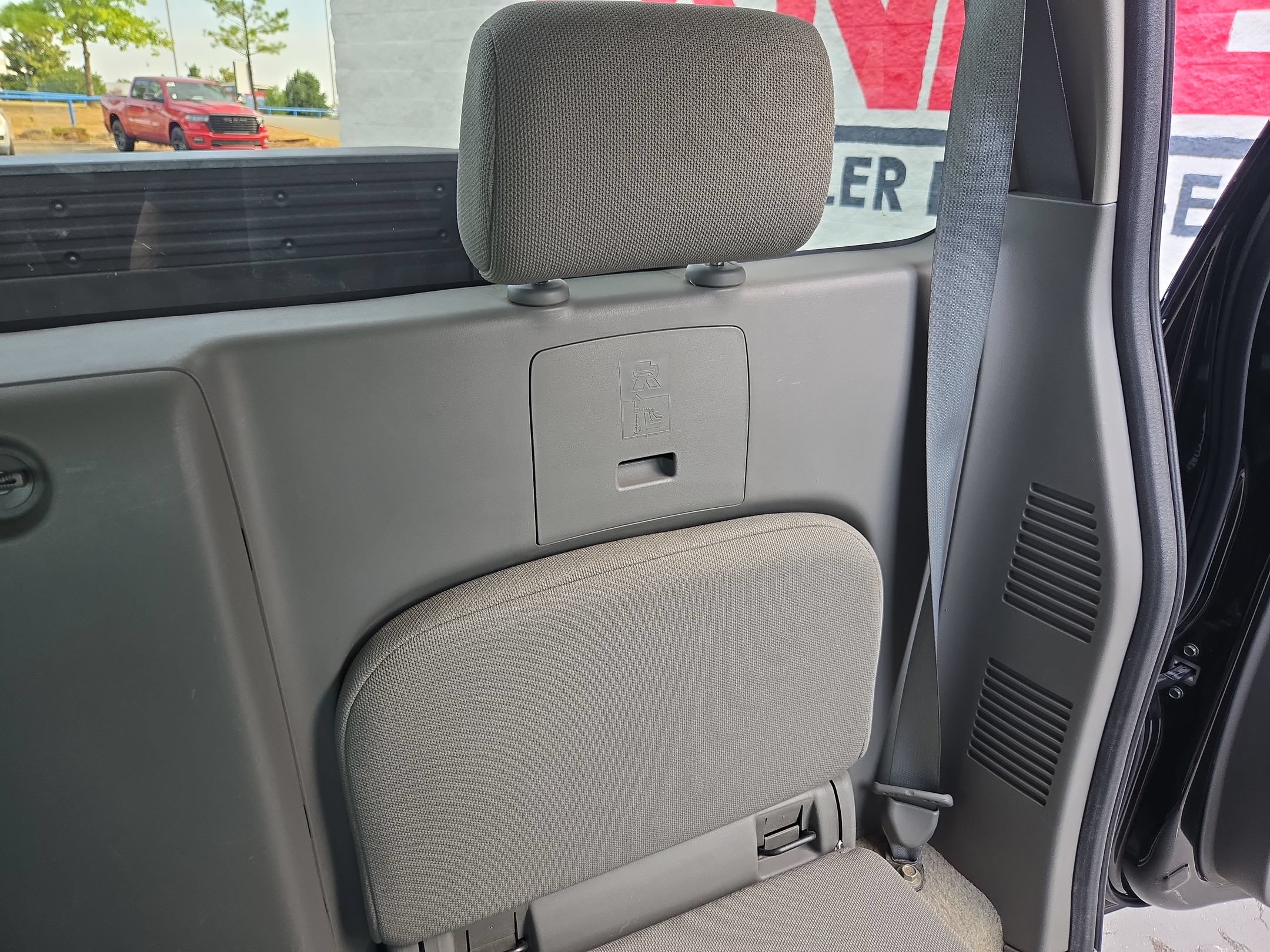 Used 2015 Nissan Frontier S w/ S Preferred Package RWD image 14