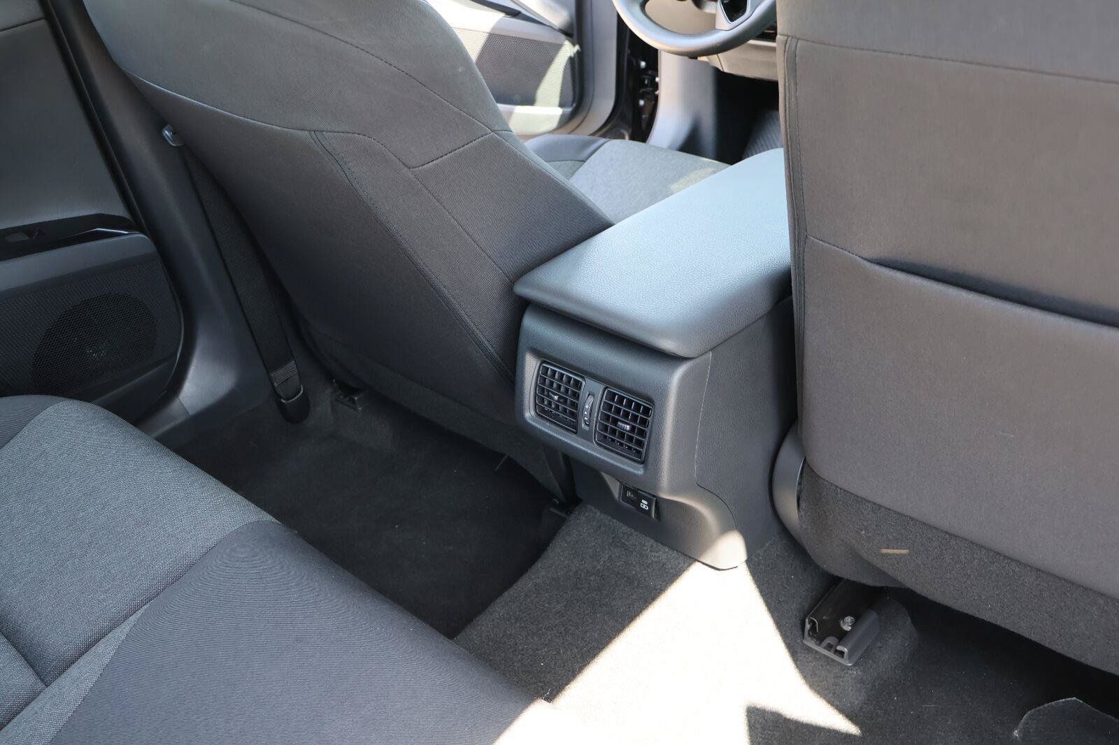 Used 2026 Toyota Camry LE FWD image 15