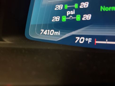 Used 2023 Chevrolet Corvette Stingray Preferred Cpe w/ Z51 Performance Package image 29