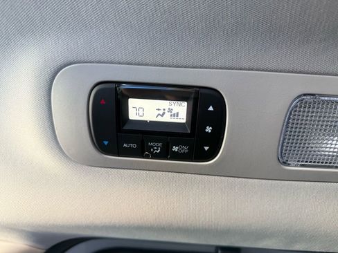 Used 2025 Honda Odyssey Elite image 23