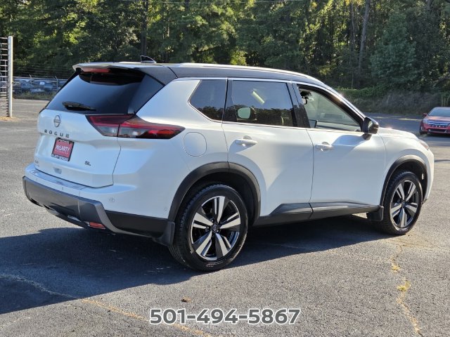 Used 2024 Nissan Rogue SL FWD image 5