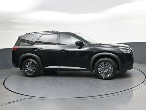 New 2026 Nissan Pathfinder SV AWD/4WD image 3