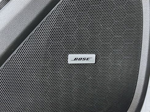 Certified 2023 Chevrolet Traverse Premier image 21