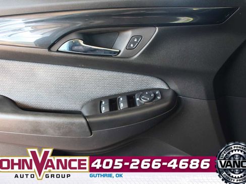 Used 2025 Chevrolet TrailBlazer LT image 28