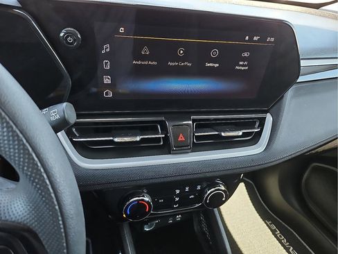 Used 2025 Chevrolet TrailBlazer LT image 17