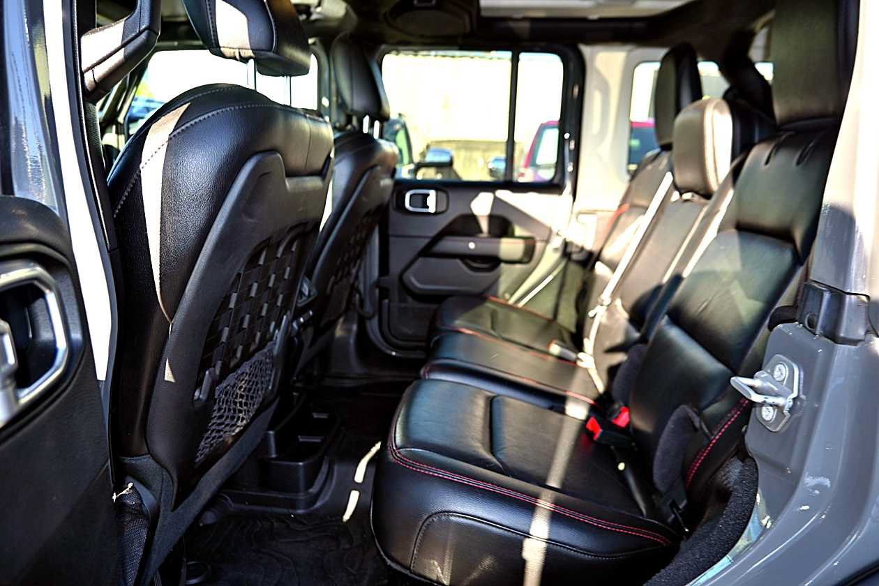 Used 2020 Jeep Wrangler Unlimited Rubicon AWD/4WD image 12
