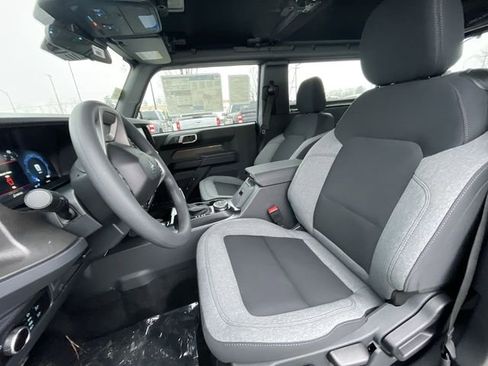 New 2025 Ford Bronco 2-Door image 14
