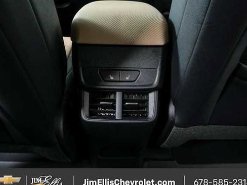 New 2026 Chevrolet Equinox ACTIV w/ Convenience Package III image 17