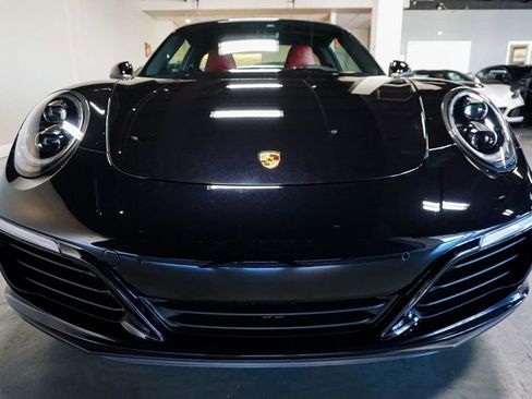 Used 2019 Porsche 911 Targa 4S image 22