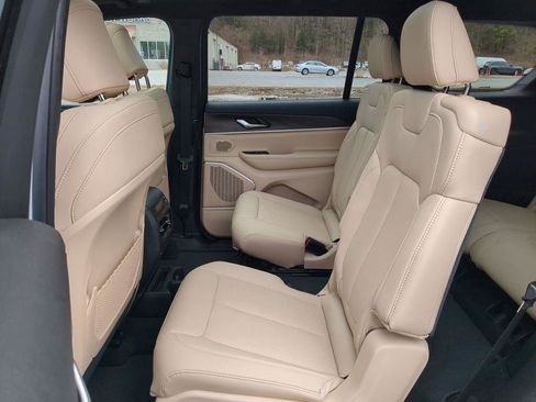 New 2026 Jeep Grand Cherokee L Limited AWD/4WD image 22